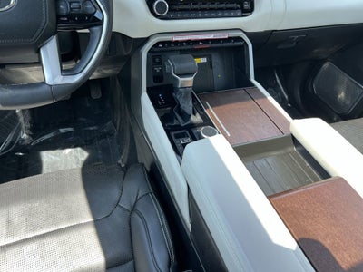 2024 Toyota Sequoia Capstone