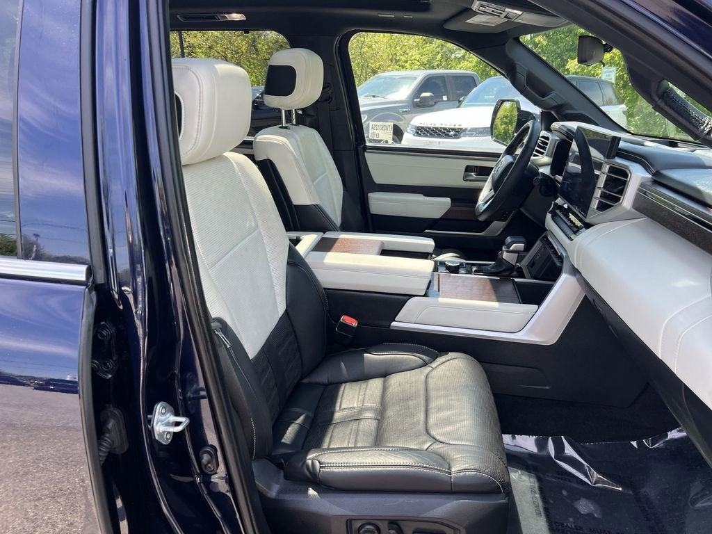 2024 Toyota Sequoia Capstone