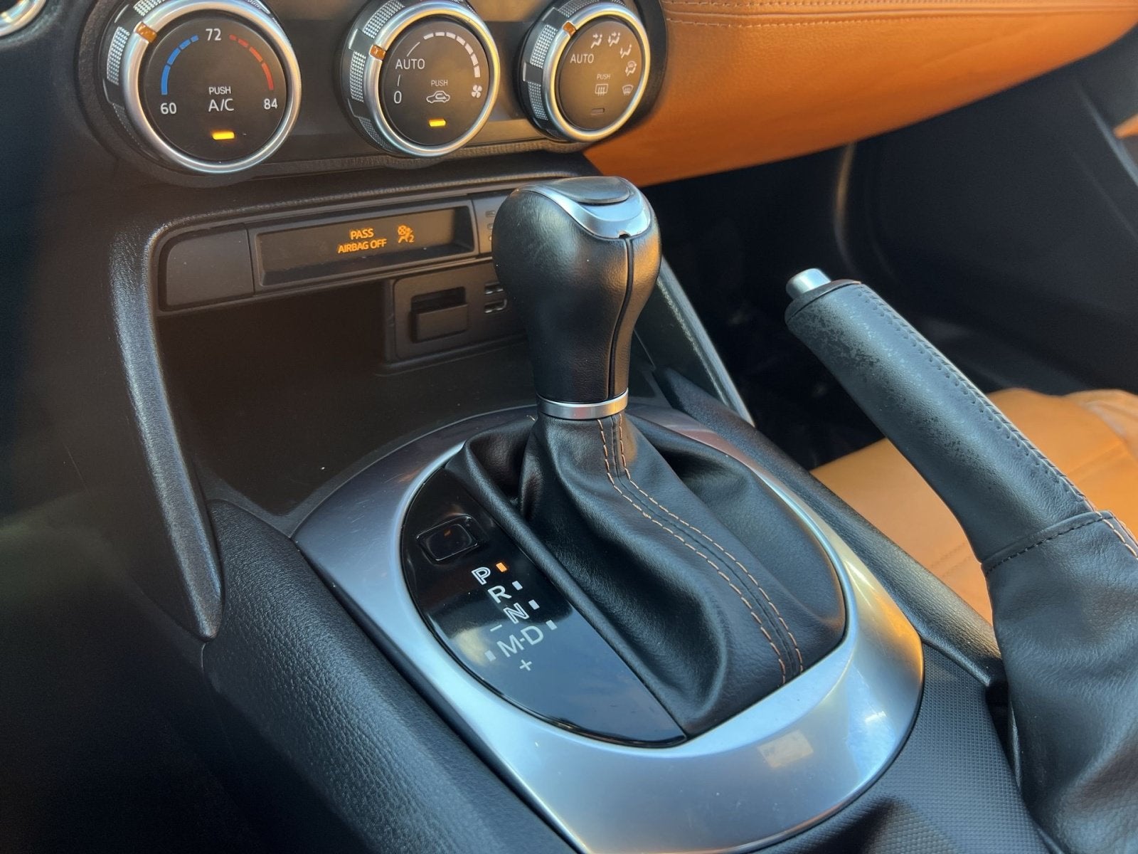2019 FIAT 124 Spider Lusso
