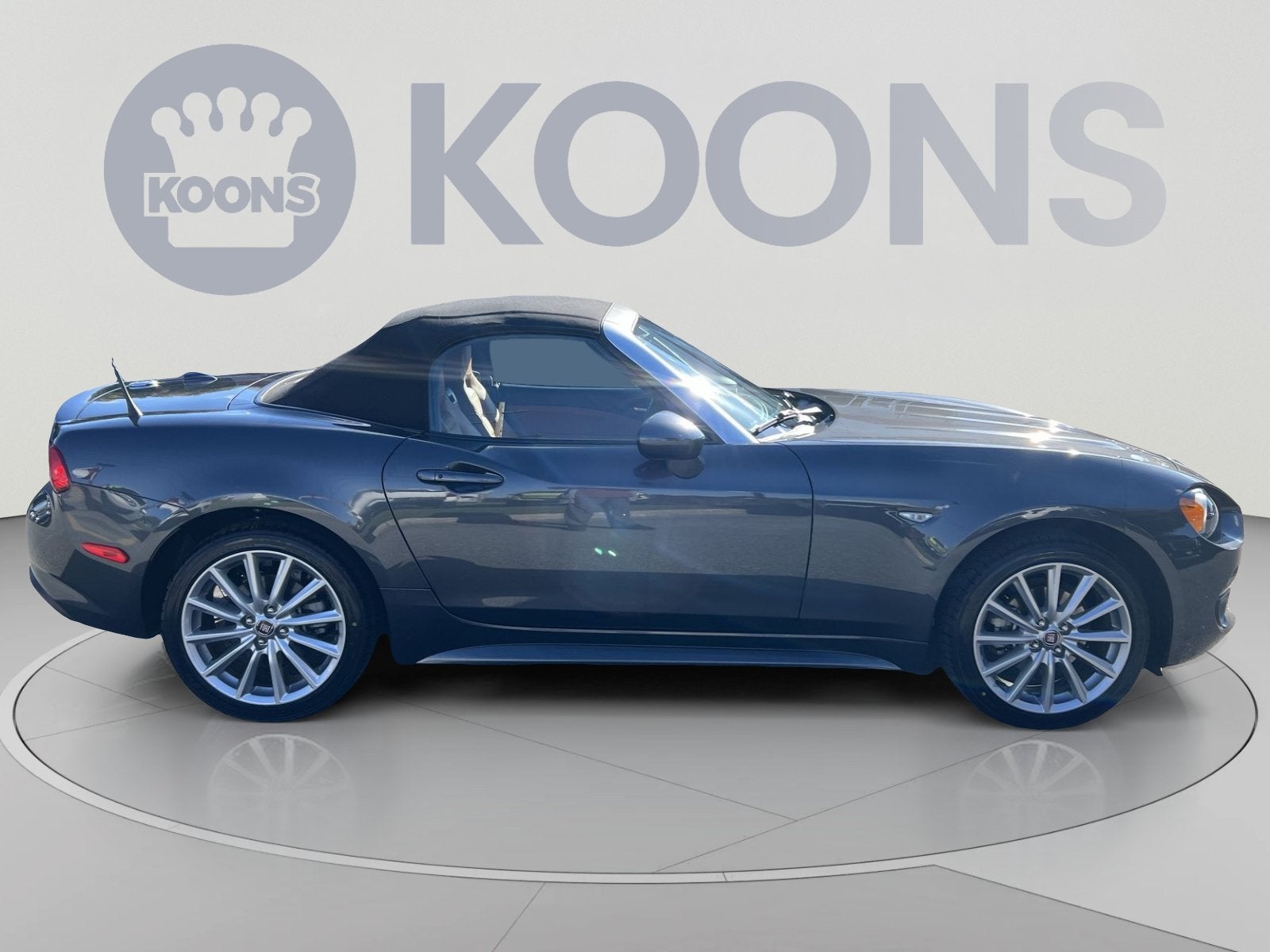 2019 FIAT 124 Spider Lusso