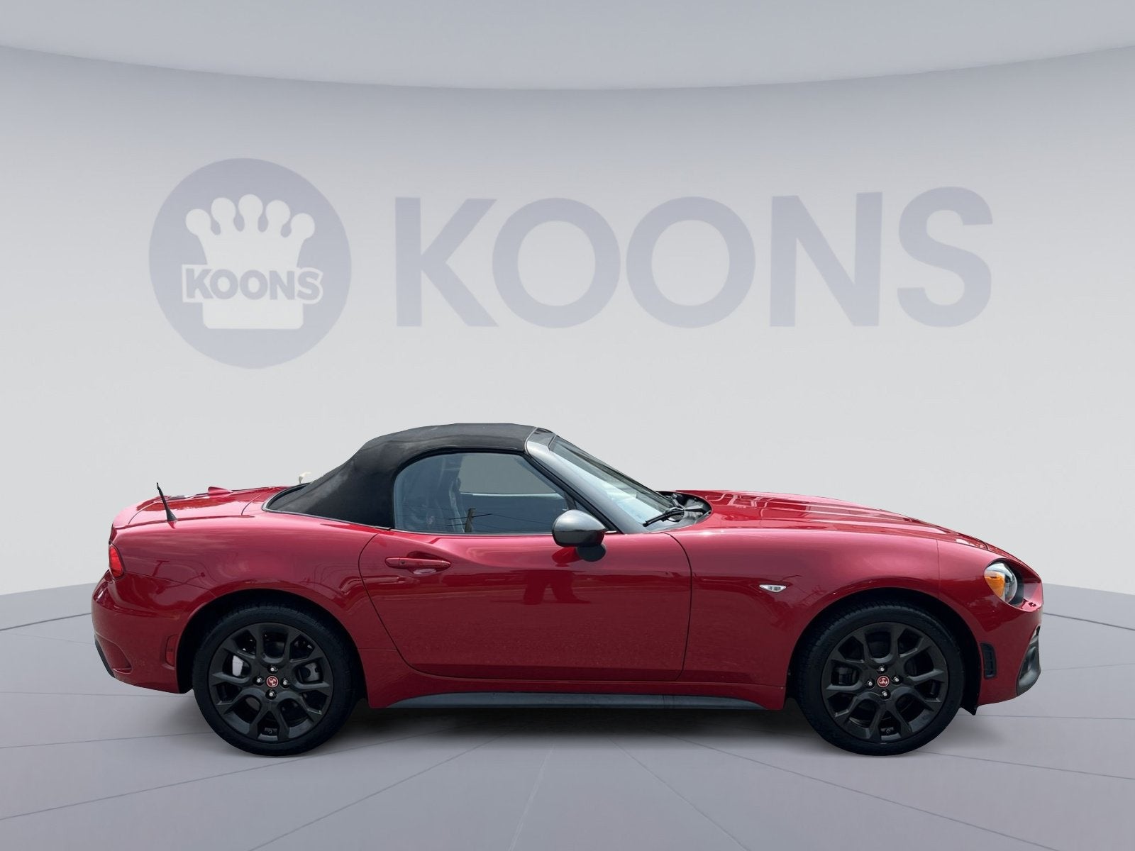 2019 FIAT 124 Spider Abarth