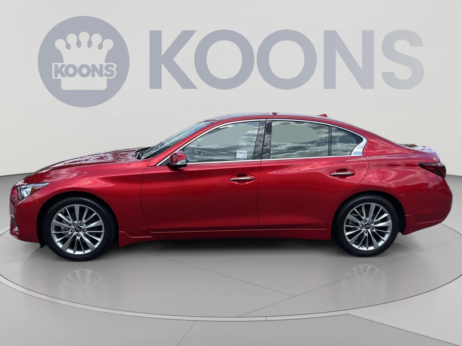 2022 INFINITI Q50 LUXE