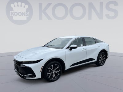 2025 Toyota Crown XLE