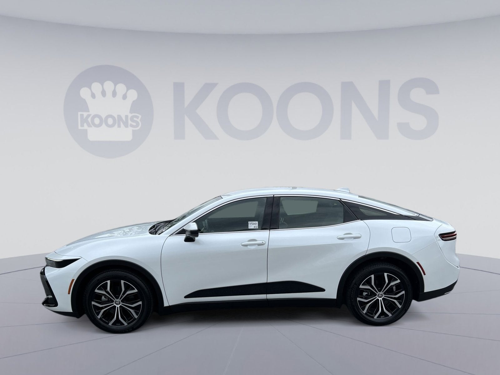 2025 Toyota Crown XLE