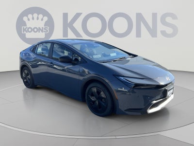 2025 Toyota Prius Plug-In Hybrid SE