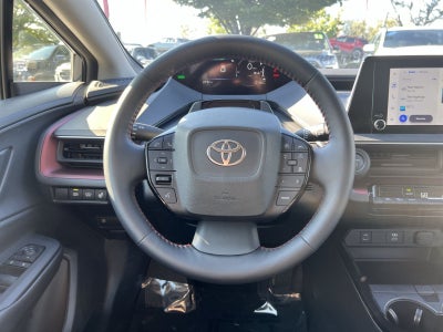 2025 Toyota Prius Plug-In Hybrid SE