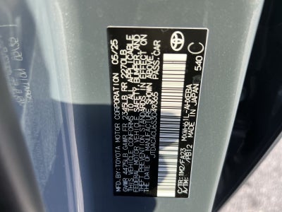 2025 Toyota Prius Plug-In Hybrid SE