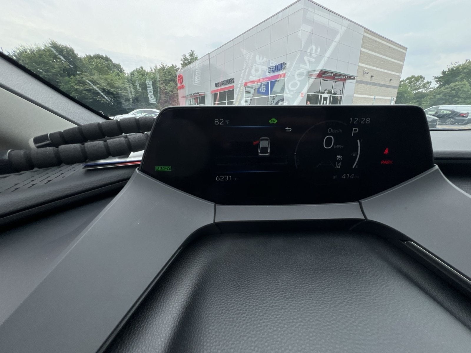 2025 Toyota Prius XLE