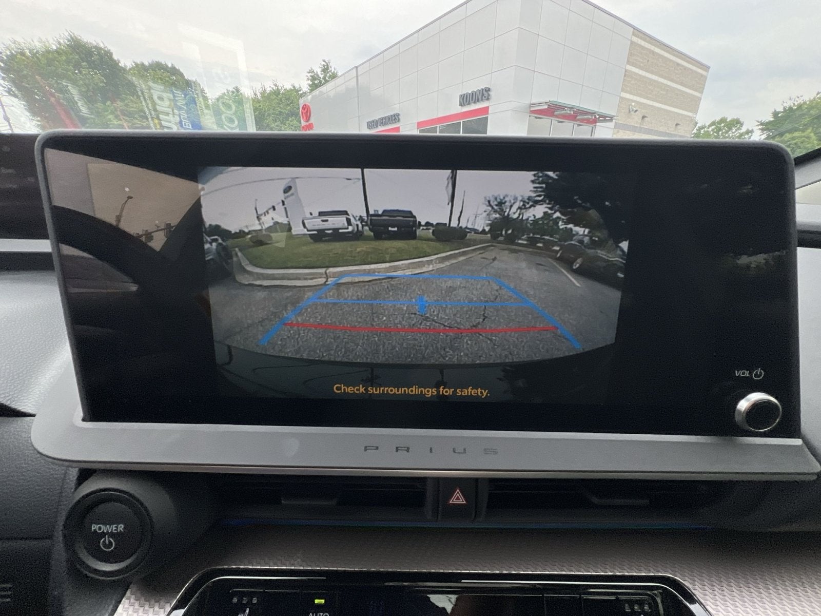2025 Toyota Prius XLE