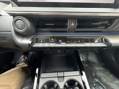 2025 Toyota Prius XLE