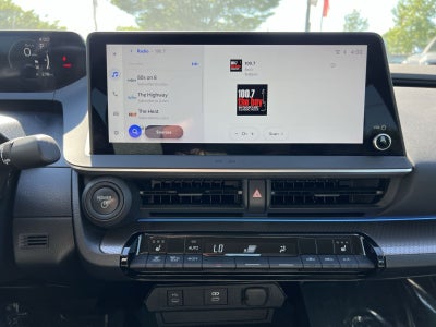 2024 Toyota Prius XLE