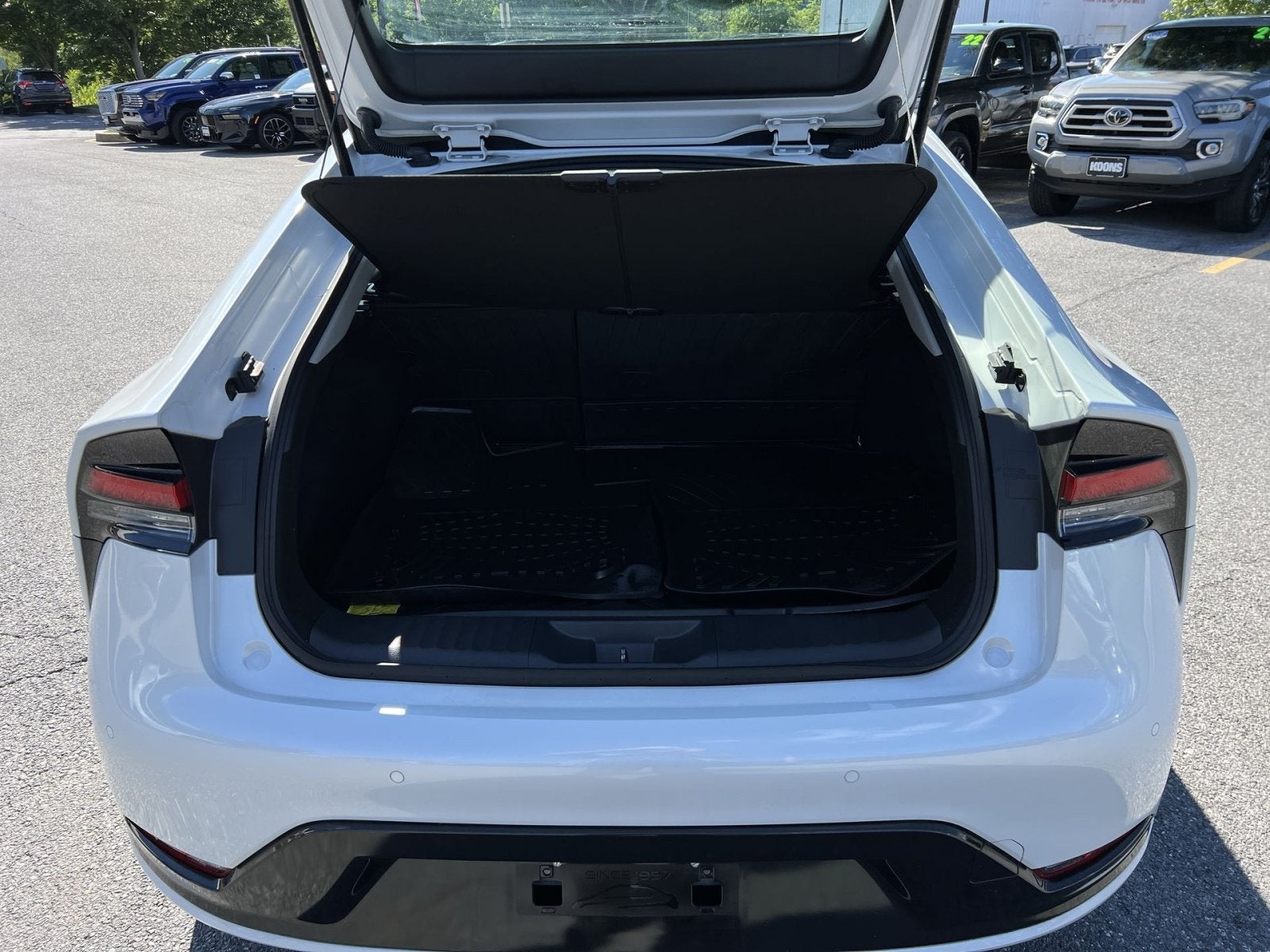 2024 Toyota Prius XLE