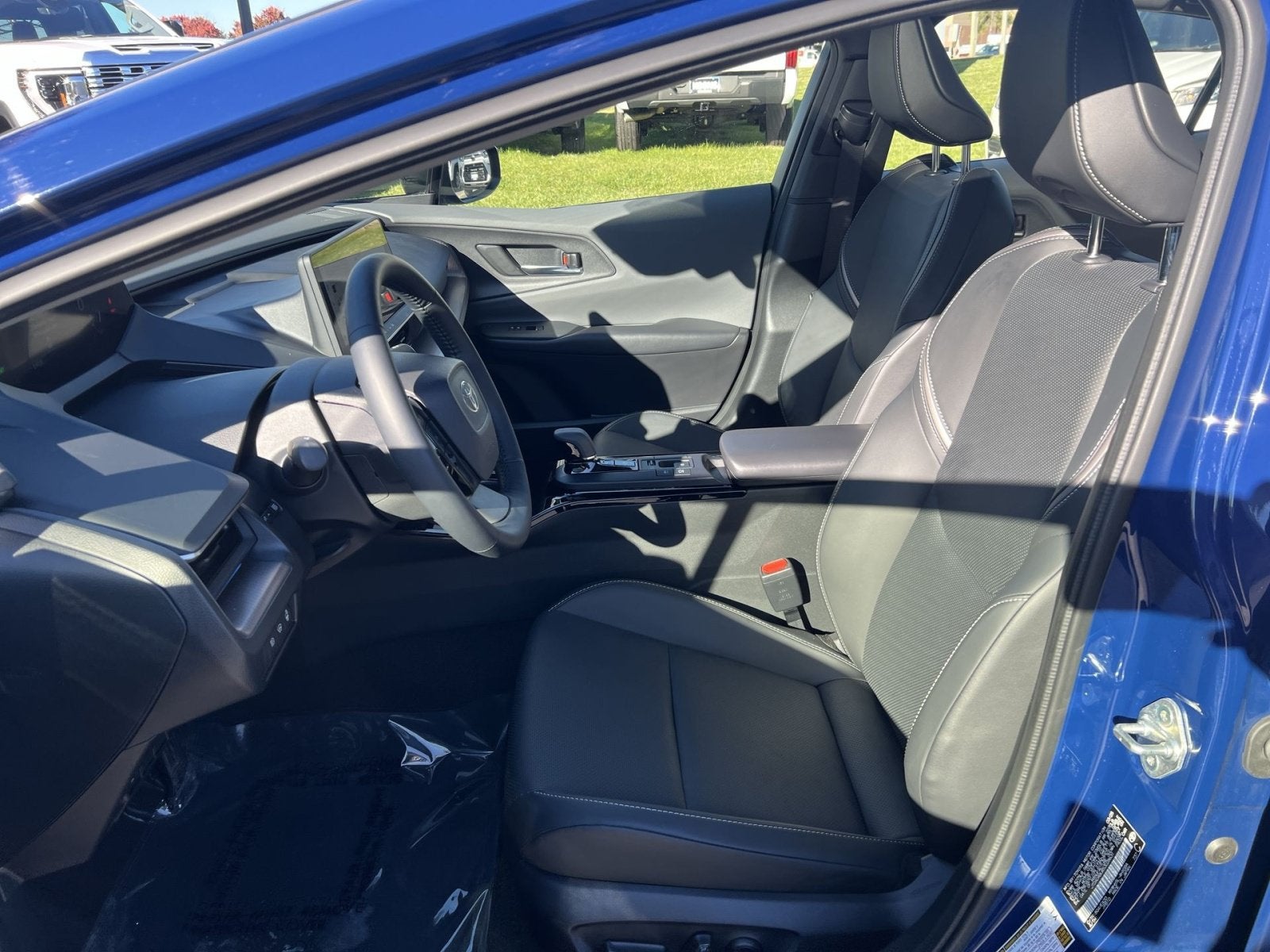 2025 Toyota Prius XLE