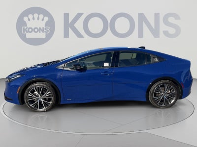 2025 Toyota Prius XLE