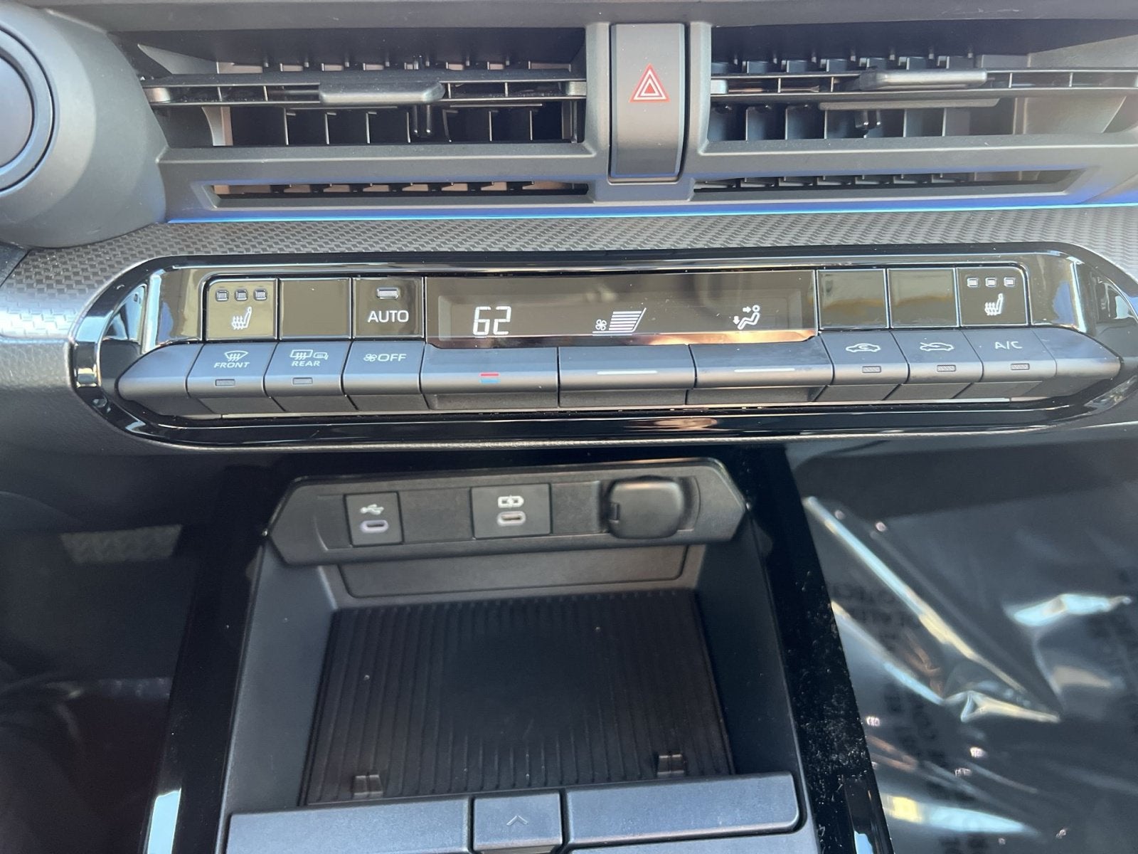 2025 Toyota Prius XLE