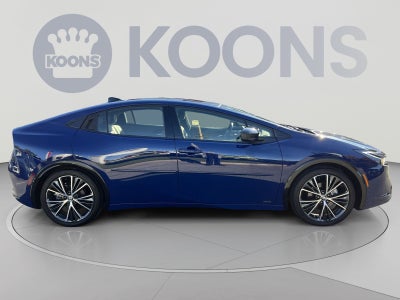 2025 Toyota Prius XLE
