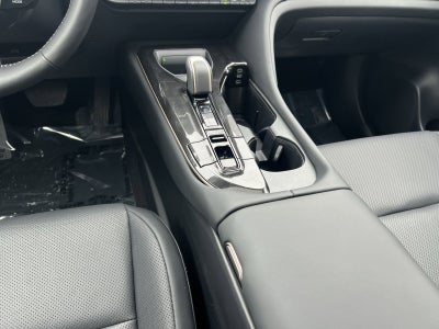 2025 Toyota Crown Platinum