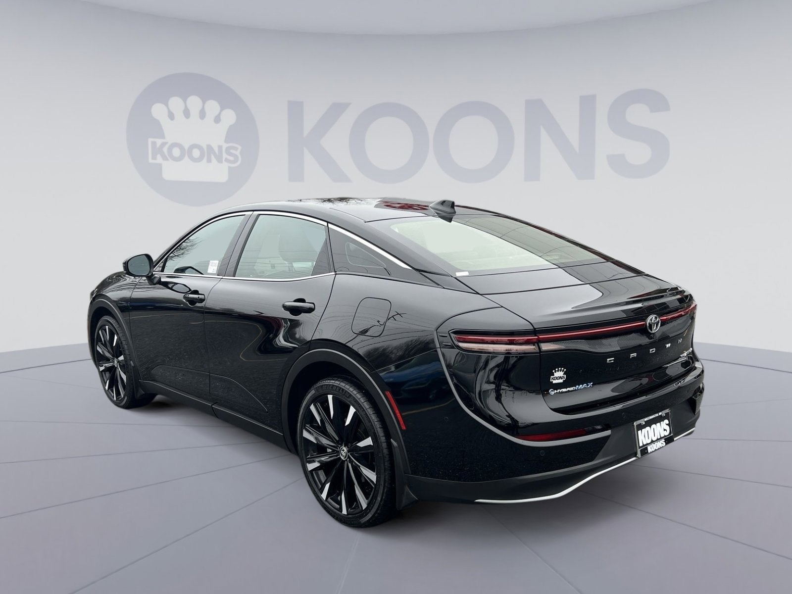 2025 Toyota Crown Platinum