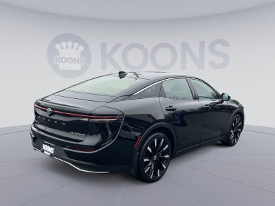 2025 Toyota Crown Platinum