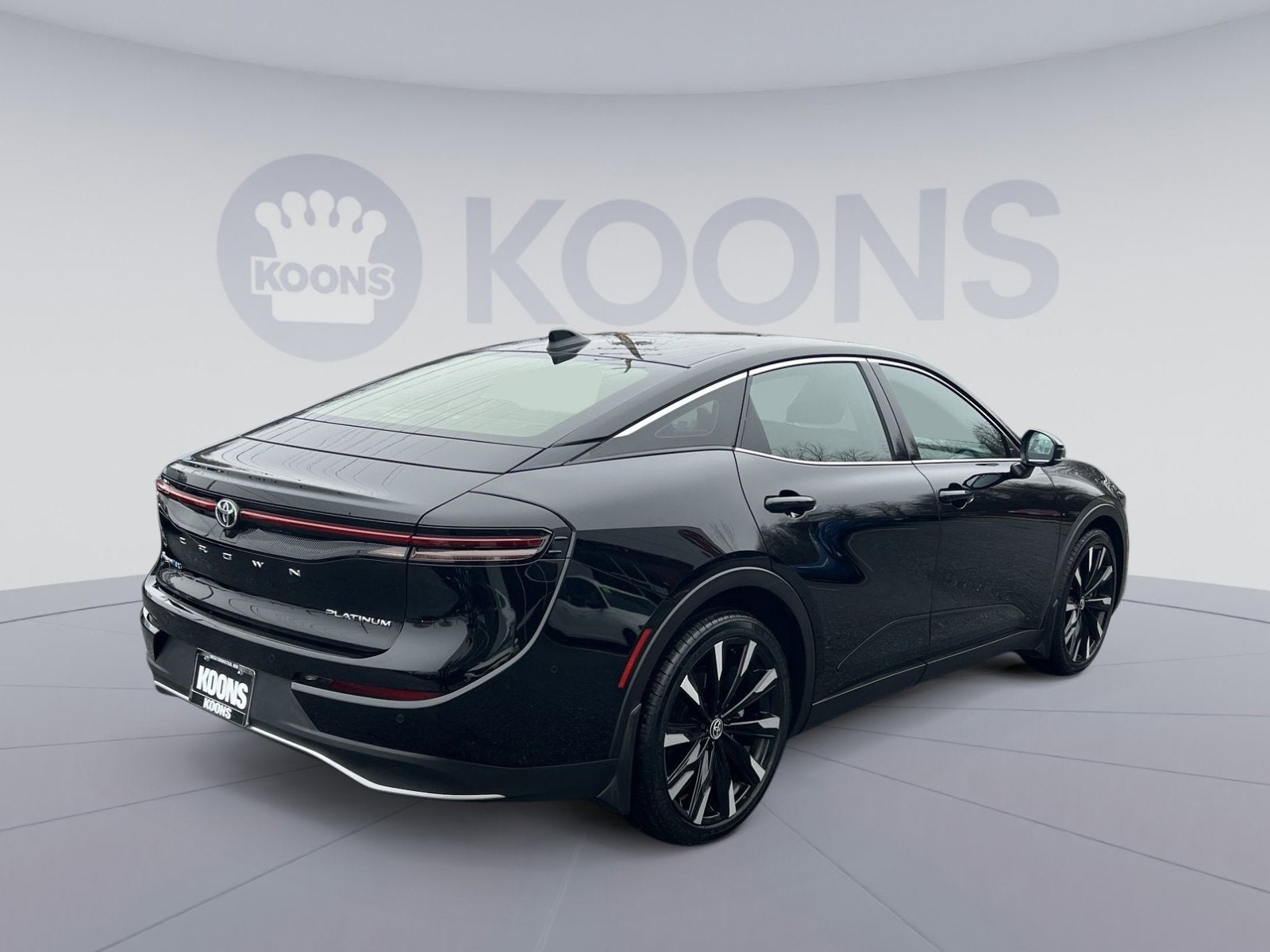 2025 Toyota Crown Platinum