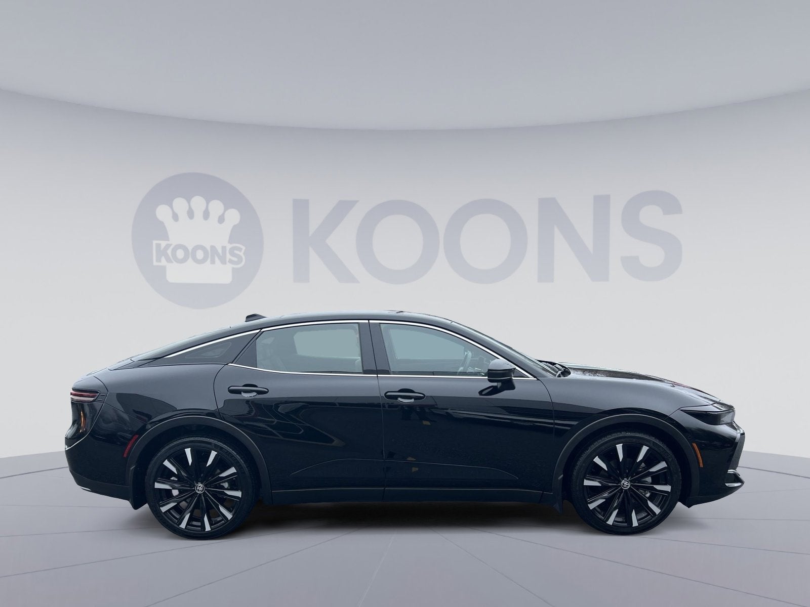 2025 Toyota Crown Platinum