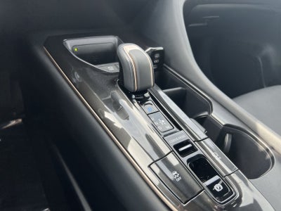 2025 Toyota Crown Platinum