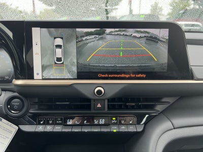 2024 Toyota Crown Platinum