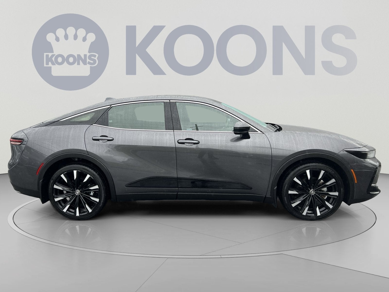 2024 Toyota Crown Platinum