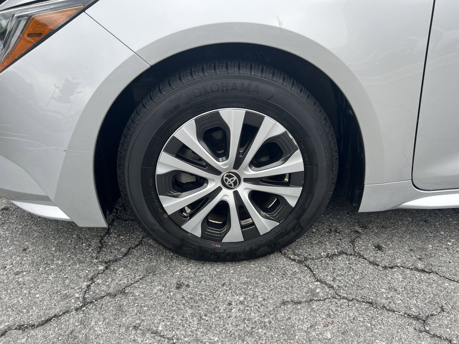 2022 Toyota Corolla Hybrid LE