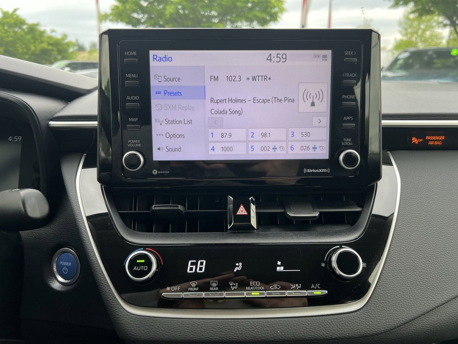 2022 Toyota Corolla Hybrid LE