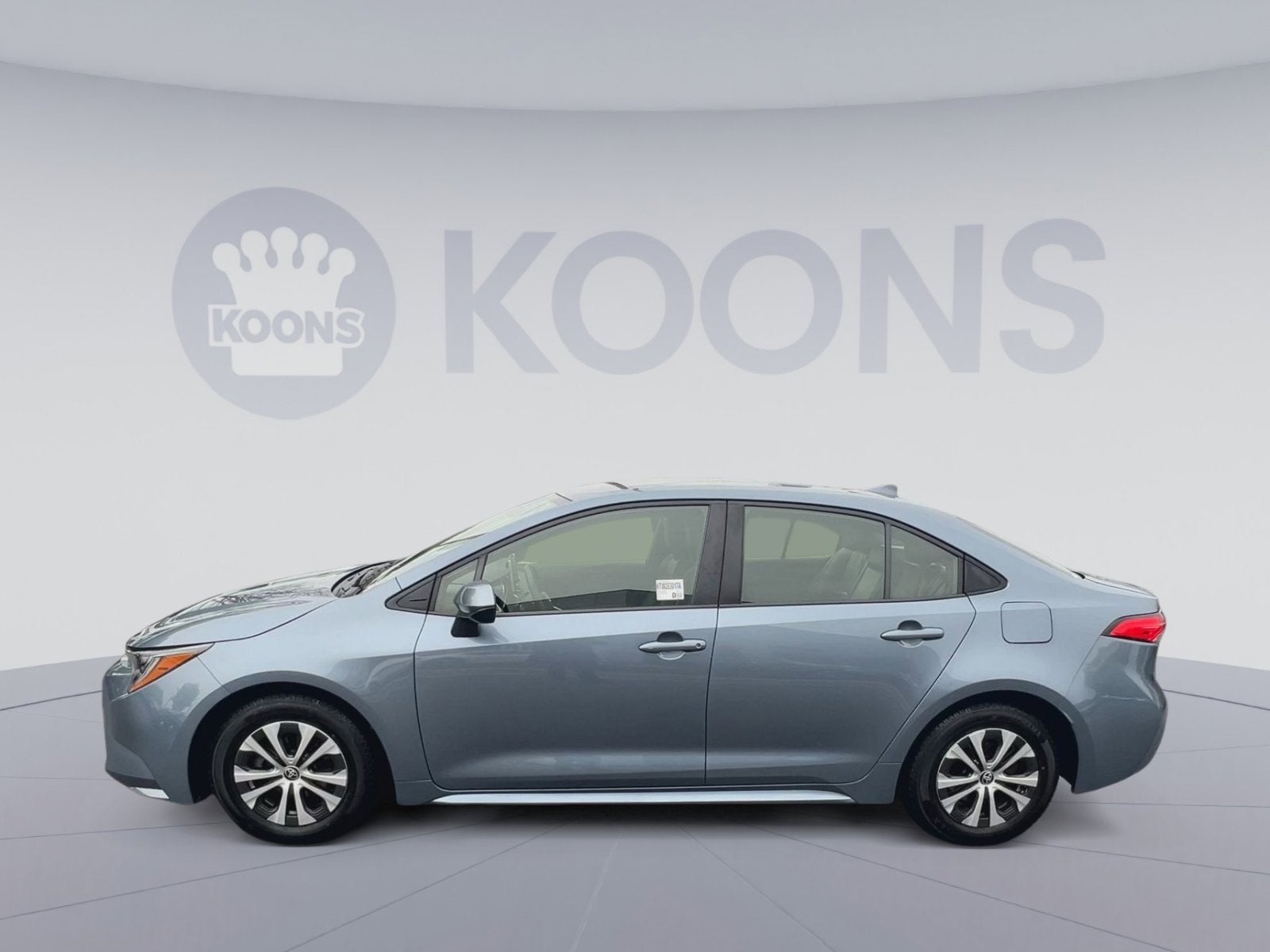 2022 Toyota Corolla Hybrid LE