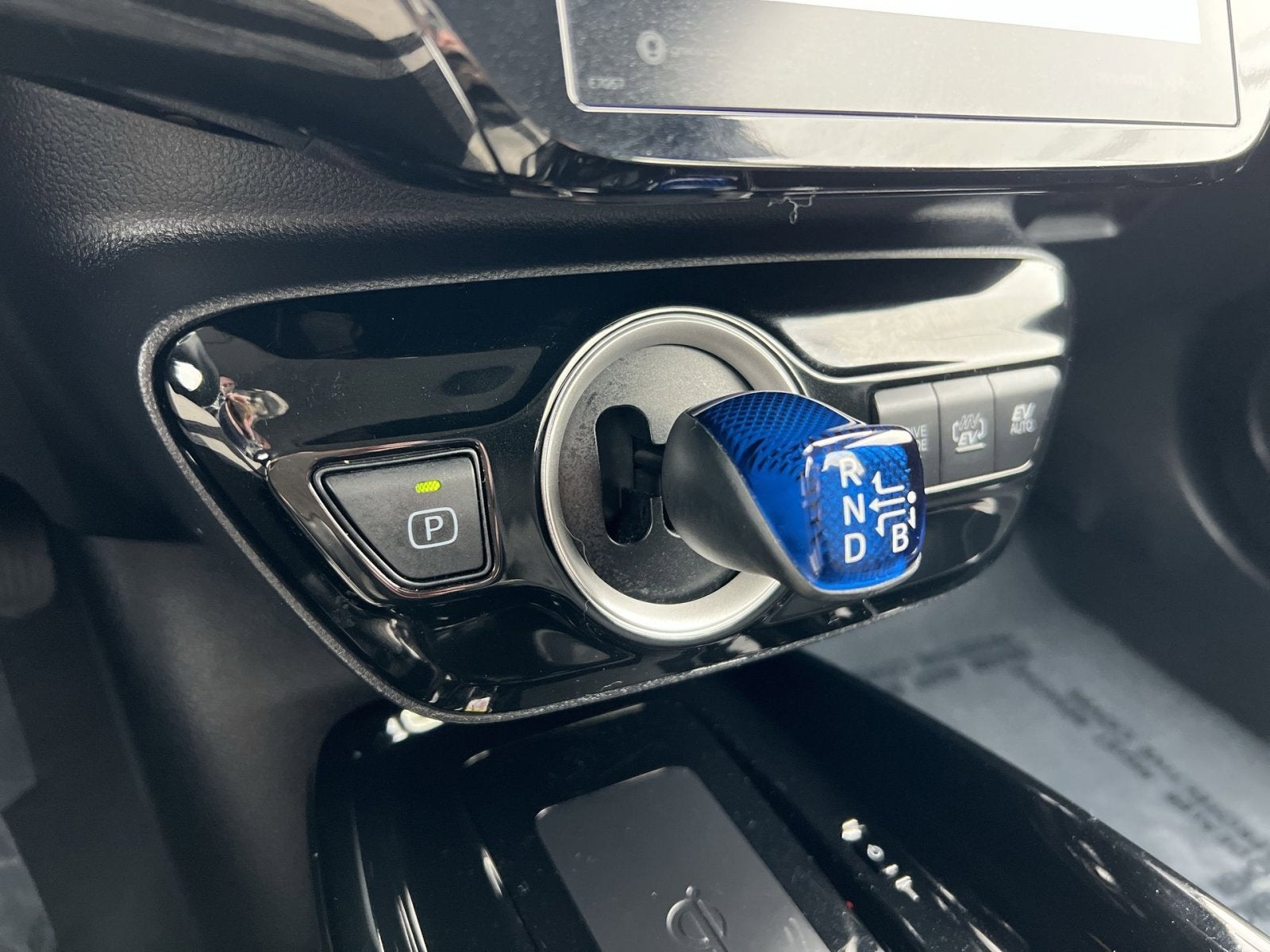 2022 Toyota Prius Prime XLE