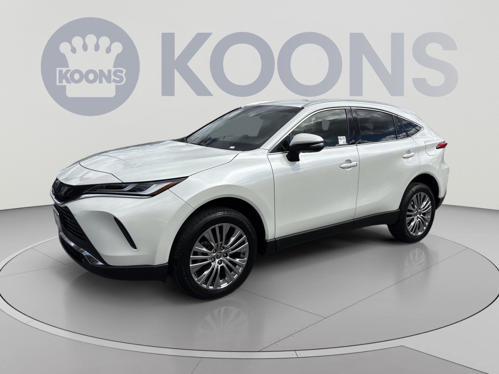 2022 Toyota Venza XLE