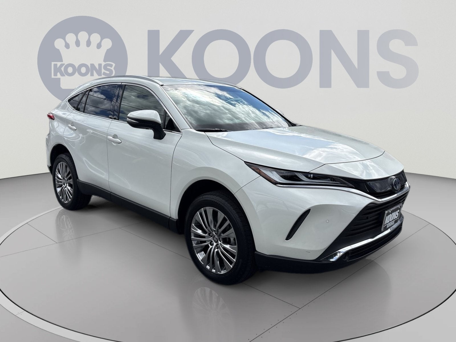 2022 Toyota Venza XLE