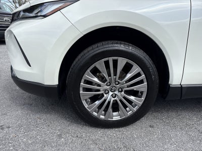 2022 Toyota Venza XLE