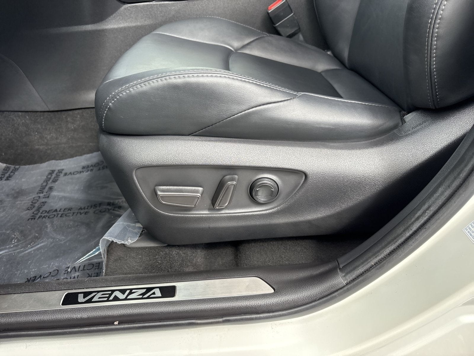 2022 Toyota Venza XLE