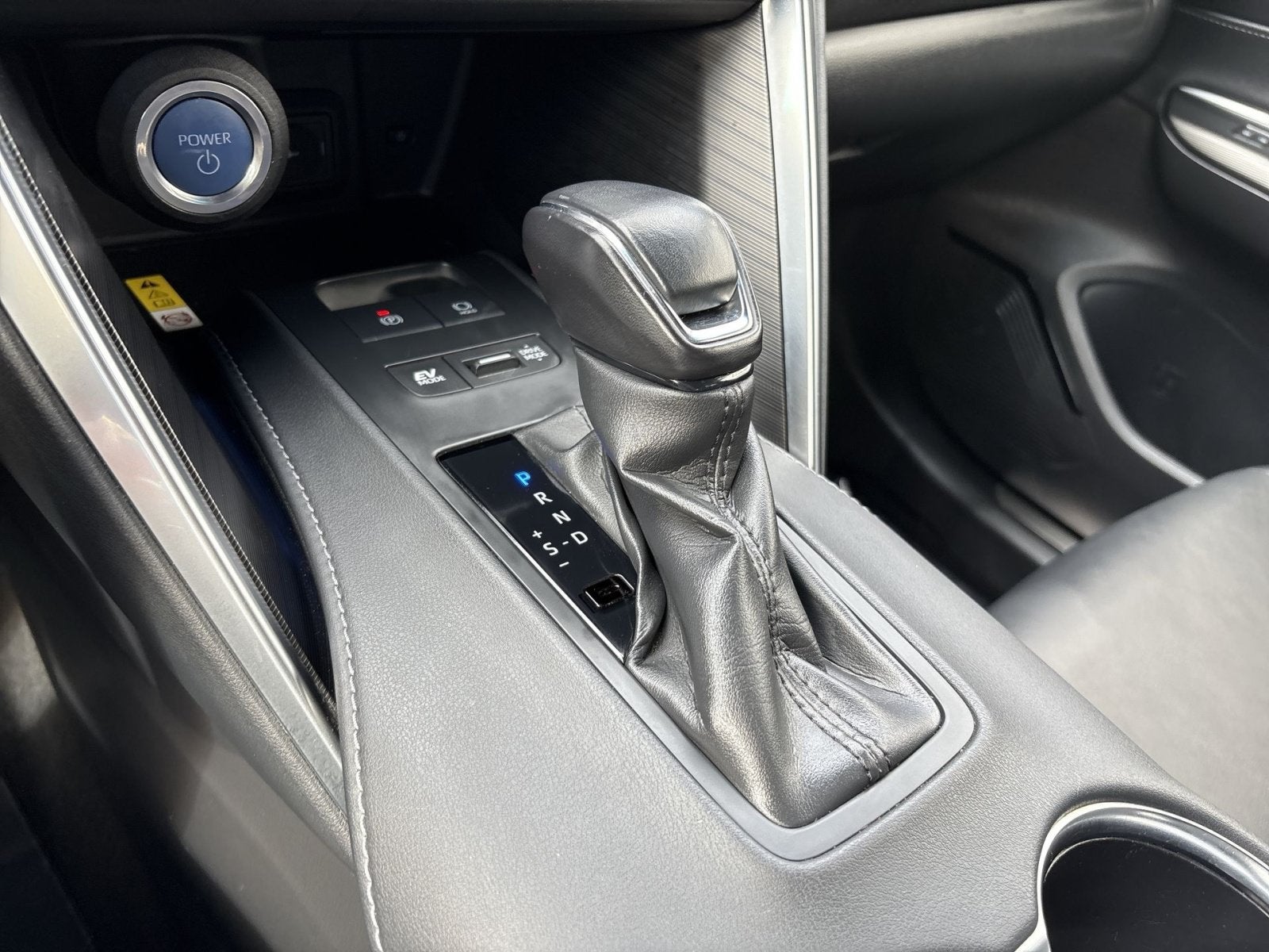 2022 Toyota Venza XLE