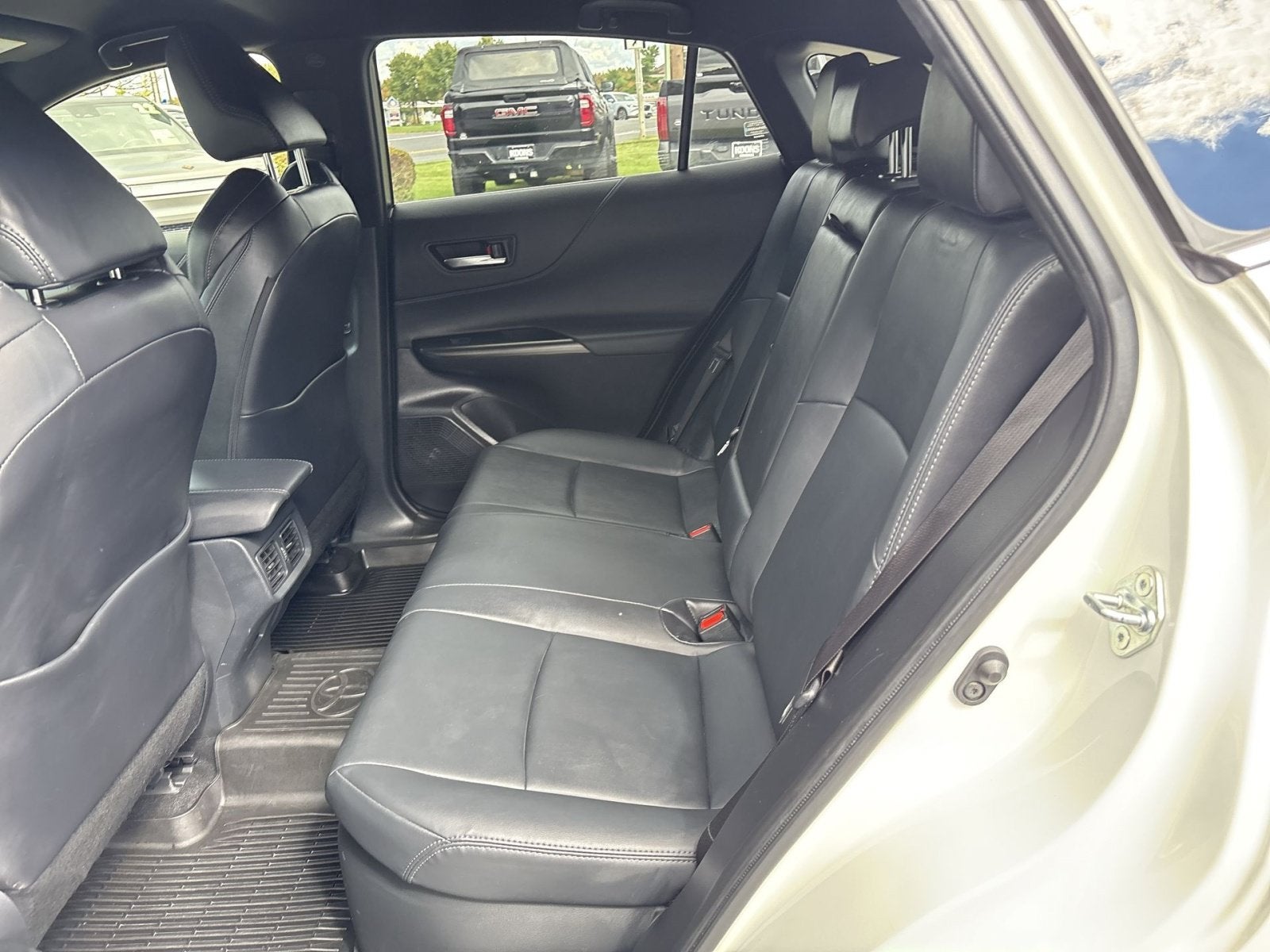 2022 Toyota Venza XLE