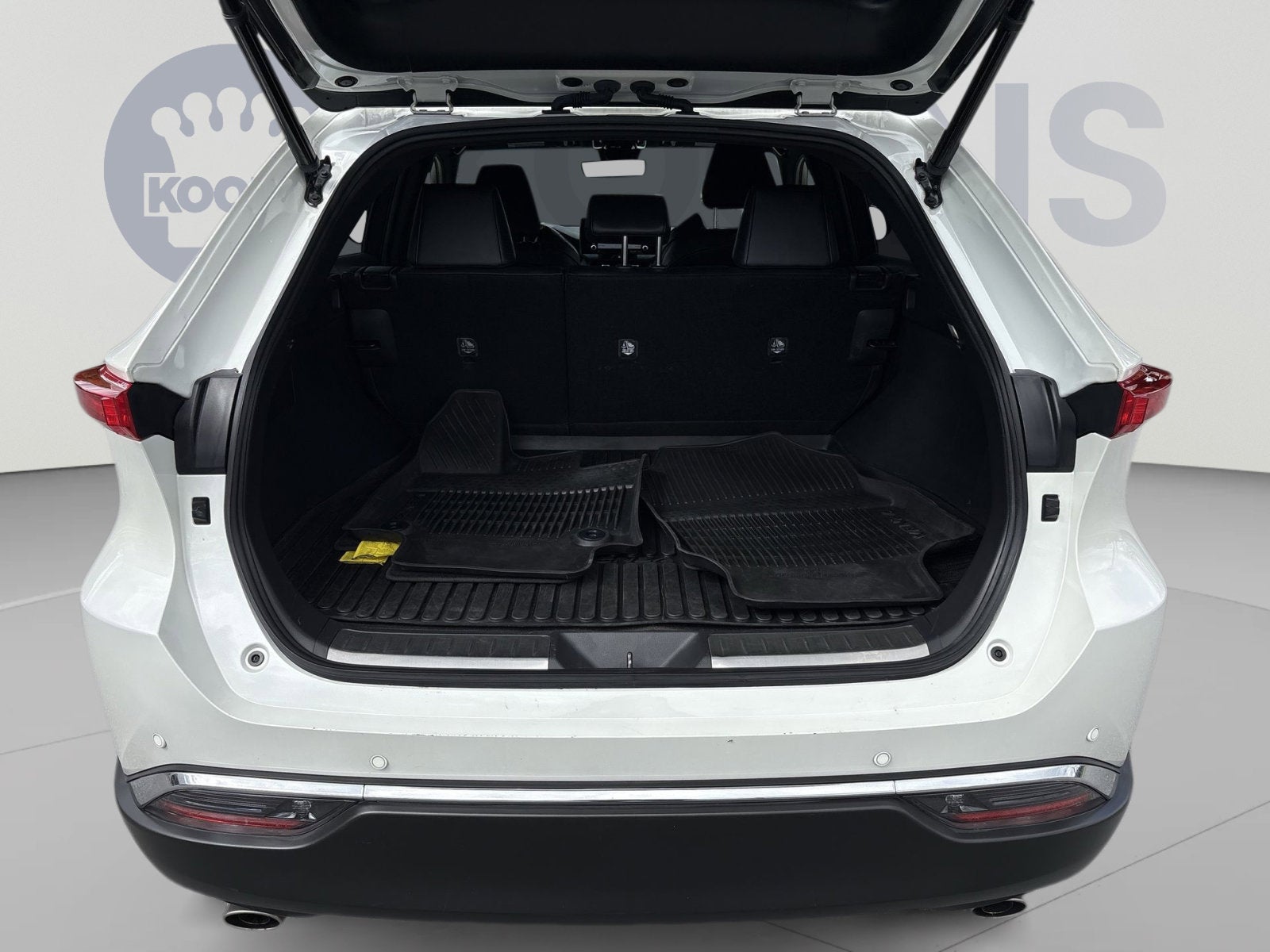 2022 Toyota Venza XLE