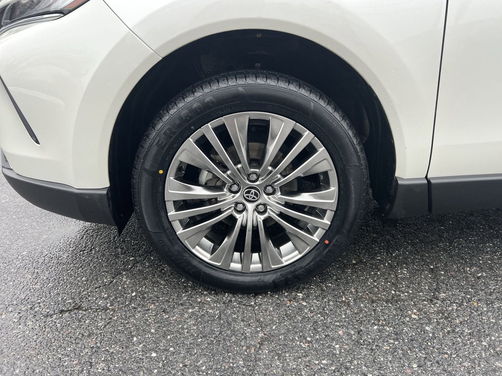 2022 Toyota Venza Limited