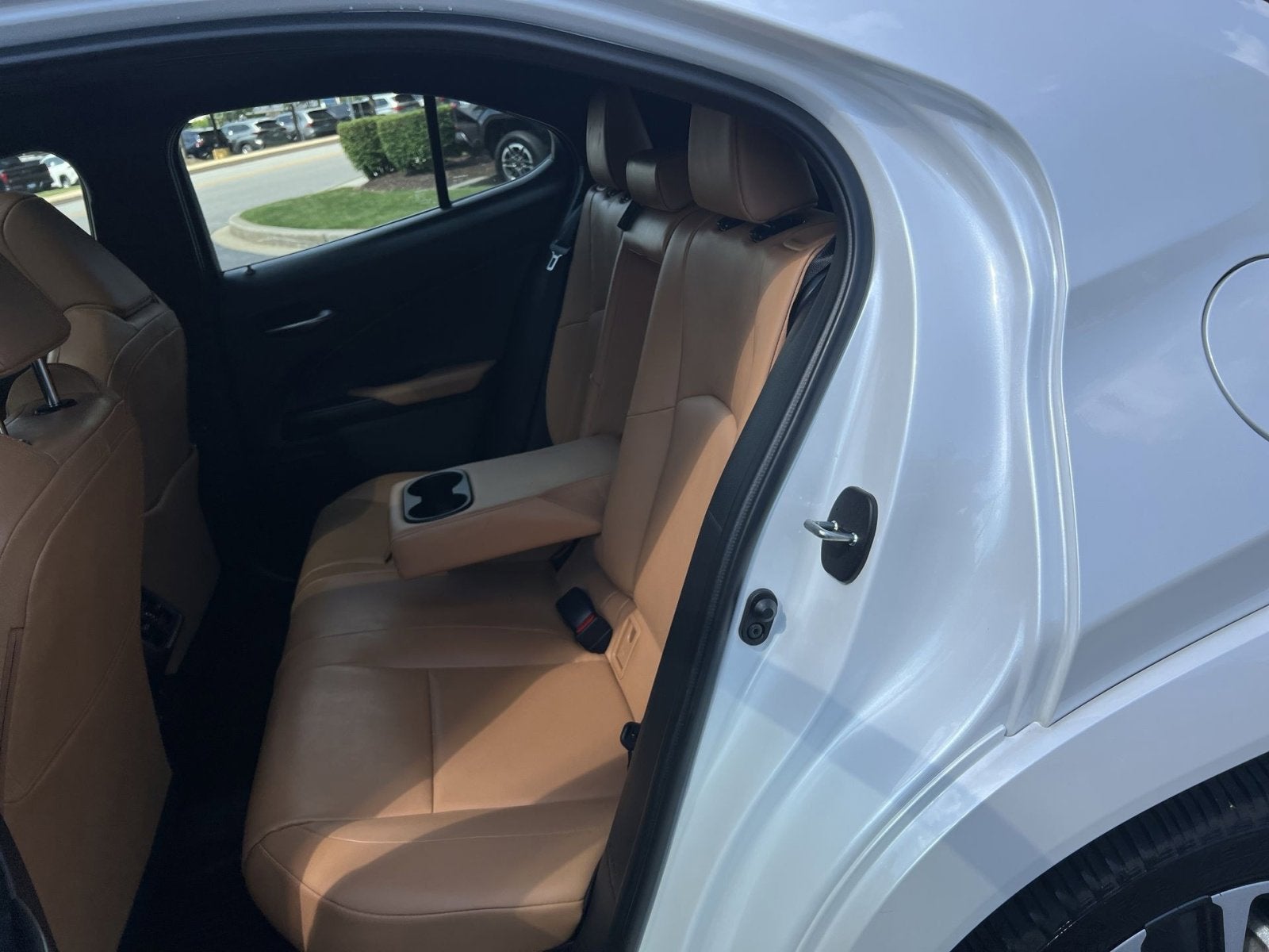 2025 Lexus UX 300h Premium