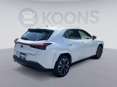 2025 Lexus UX 300h Premium