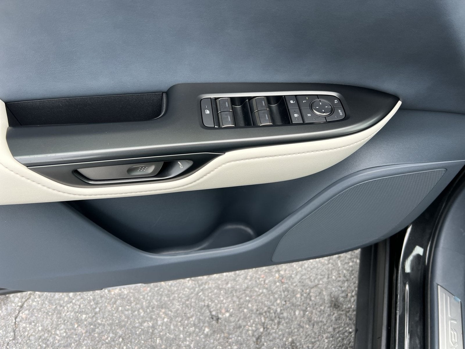 2024 Lexus RZ 450e Premium