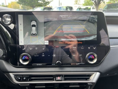 2025 Lexus RX 450h+ Luxury