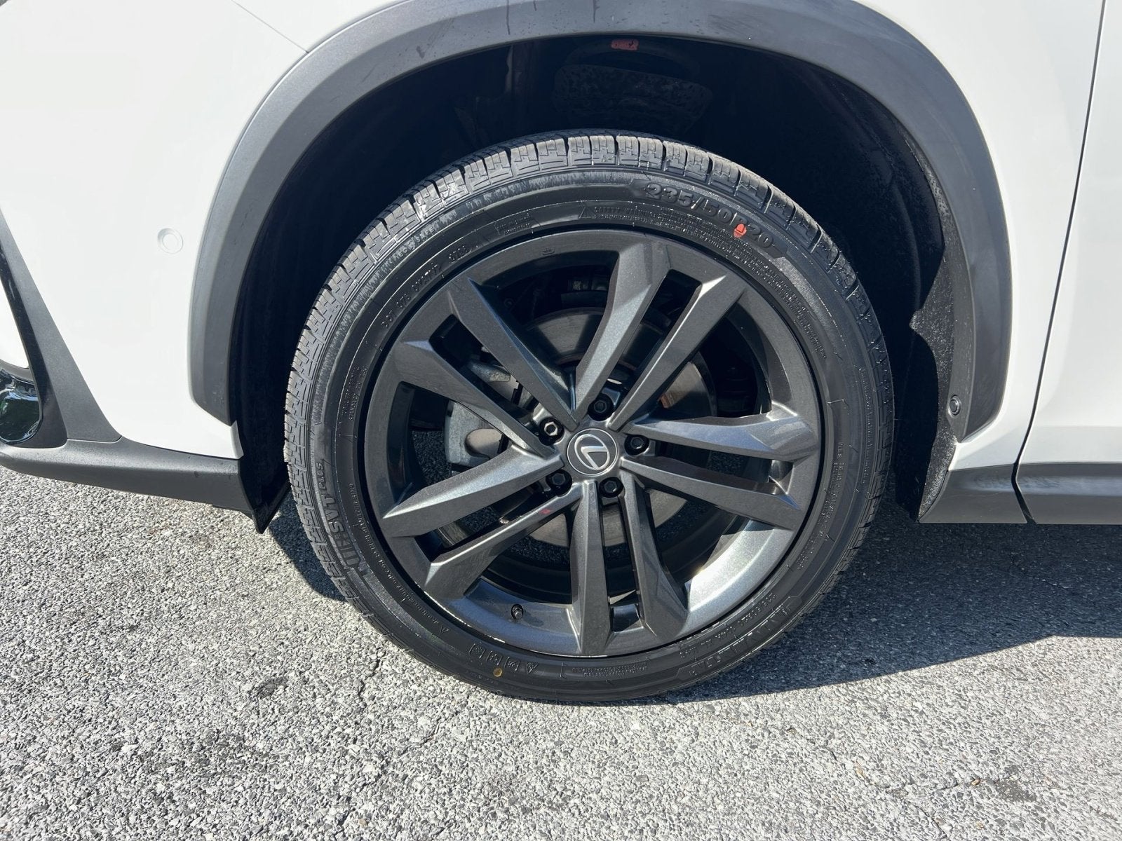 2024 Lexus NX 450h+ Luxury