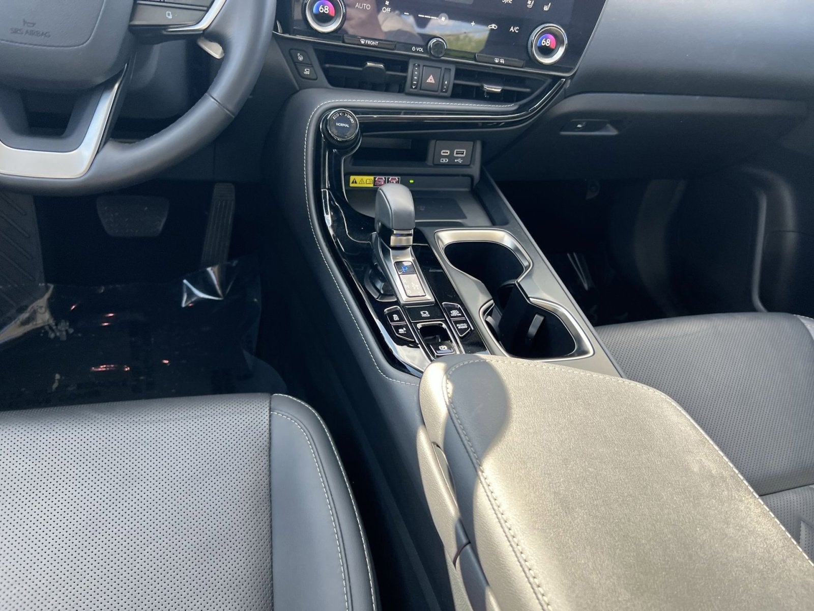 2024 Lexus NX 450h+ Luxury