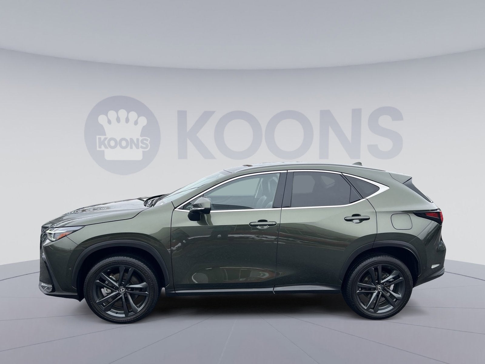 2024 Lexus NX 450h+ Luxury