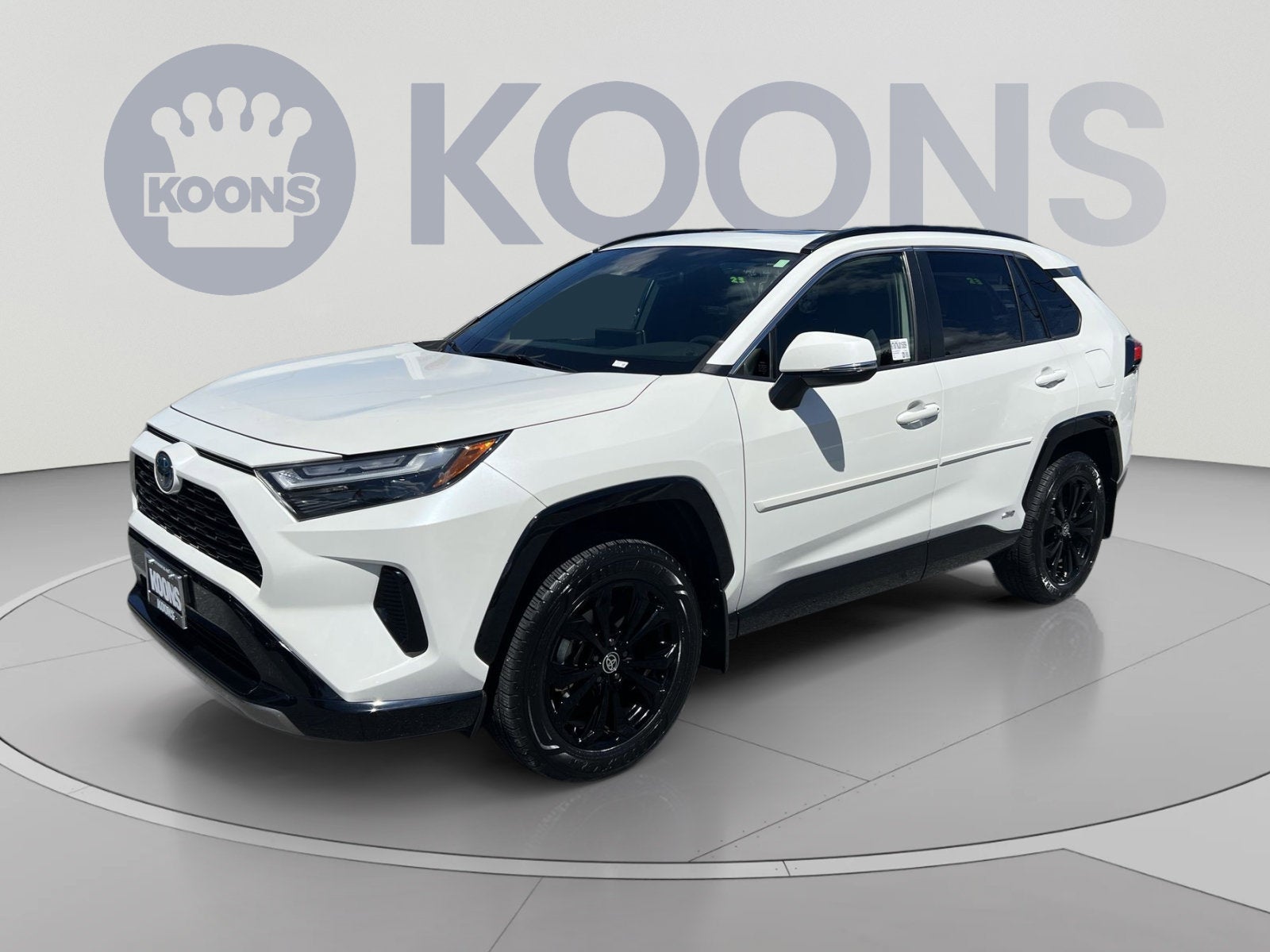 2022 Toyota RAV4 Hybrid SE