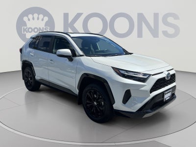 2022 Toyota RAV4 Hybrid SE