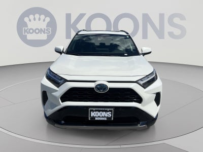 2022 Toyota RAV4 Hybrid SE